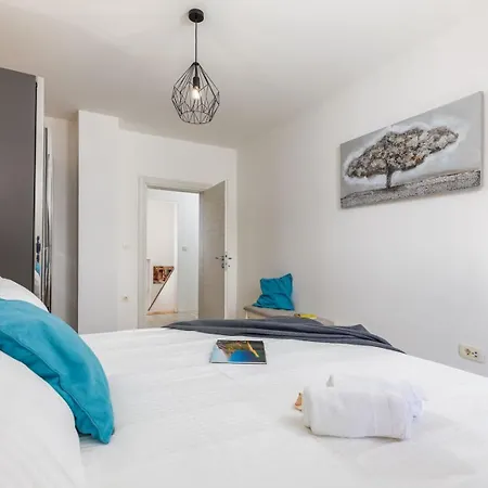 别墅 Sole 奥帕提亚